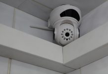 Камеры видеонаблюдения со звуком: Главные положительные стороны и отрицательные стороны подобных систем в современном мире