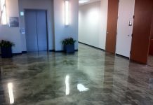 Наливные полы: особенности покрытий, правила ухода за ними, нюансы заливки и безопасность при эксплуатации