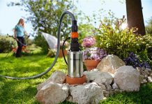 Бурим скважину для воды