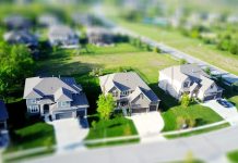 Чем занимается база недвижимости ИНКОМ?