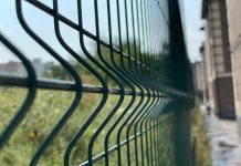 О некоторых особенностях заборов 2Д, 3Д