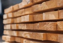 На что обратить внимание при поиске поставщика пиломатериалов