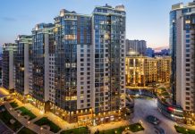 Эксперты отметили падение цен на новостройки премиум-сегмента