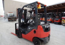 Вилочные погрузчики: виды, характеристики и применение