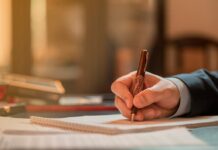 Услуги юриста по арбитражным спорам: как проходит процесс